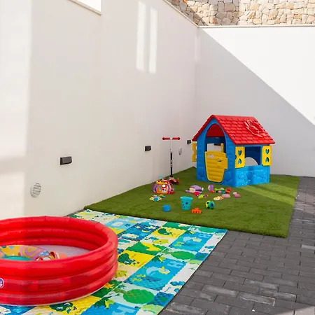 Luxury Karla With Pool Villa