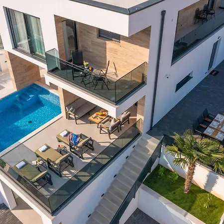 Luxury Karla With Pool Villa Trogir
