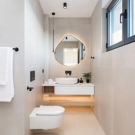 Villa Luxury Karla With Pool Trogir